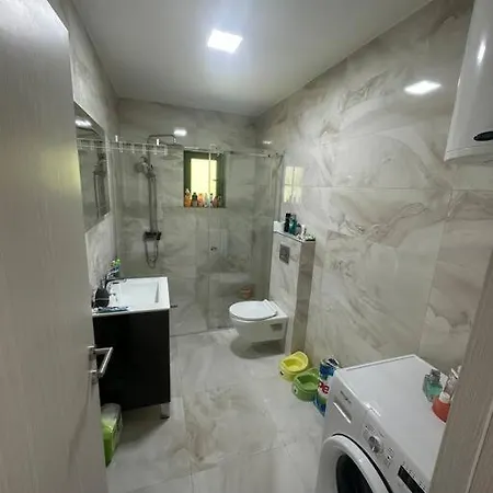 Familyhouse And Houseboat Gapedi Sava * Belgrad